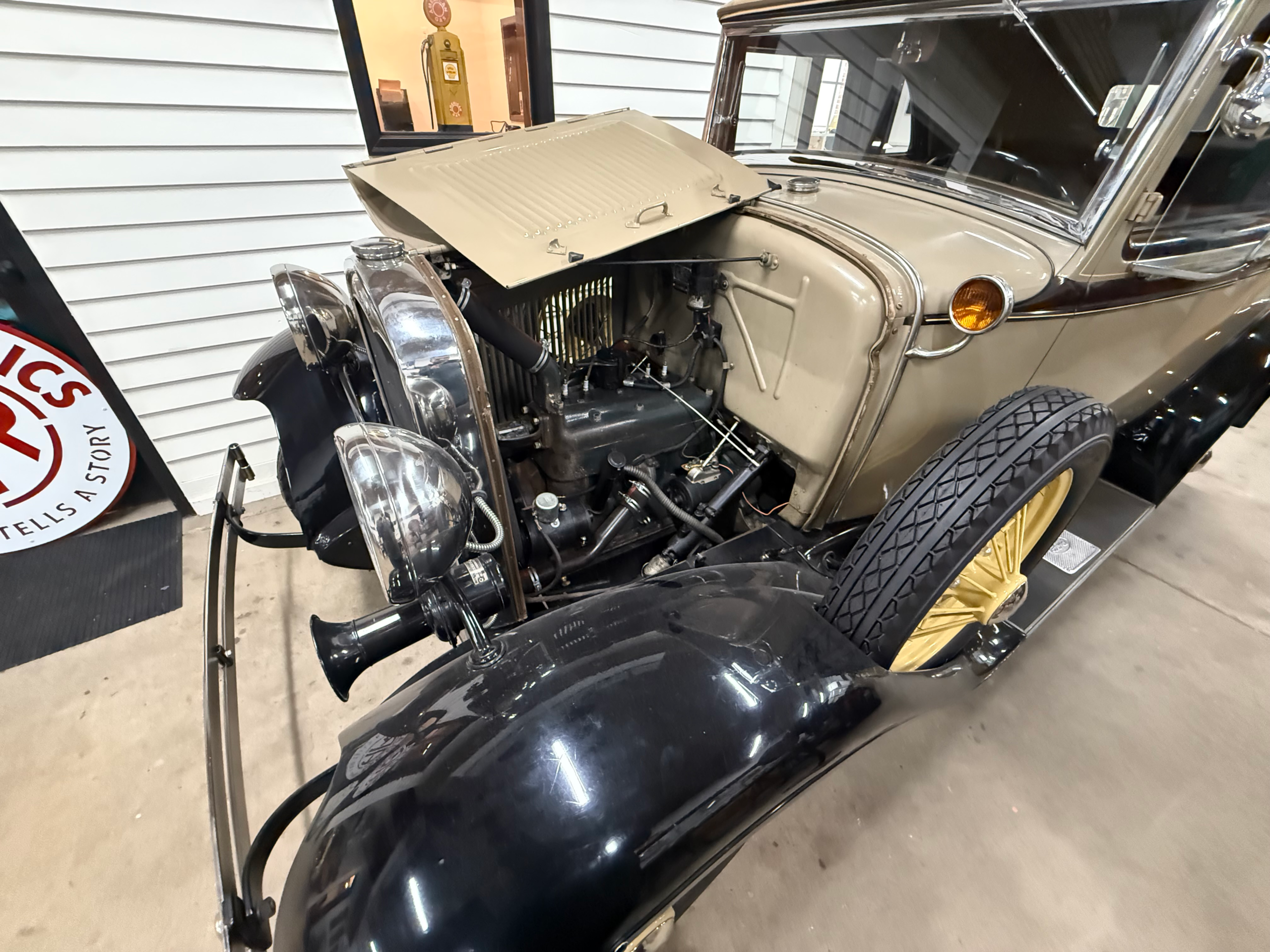 1931 Ford A400 - Image 23