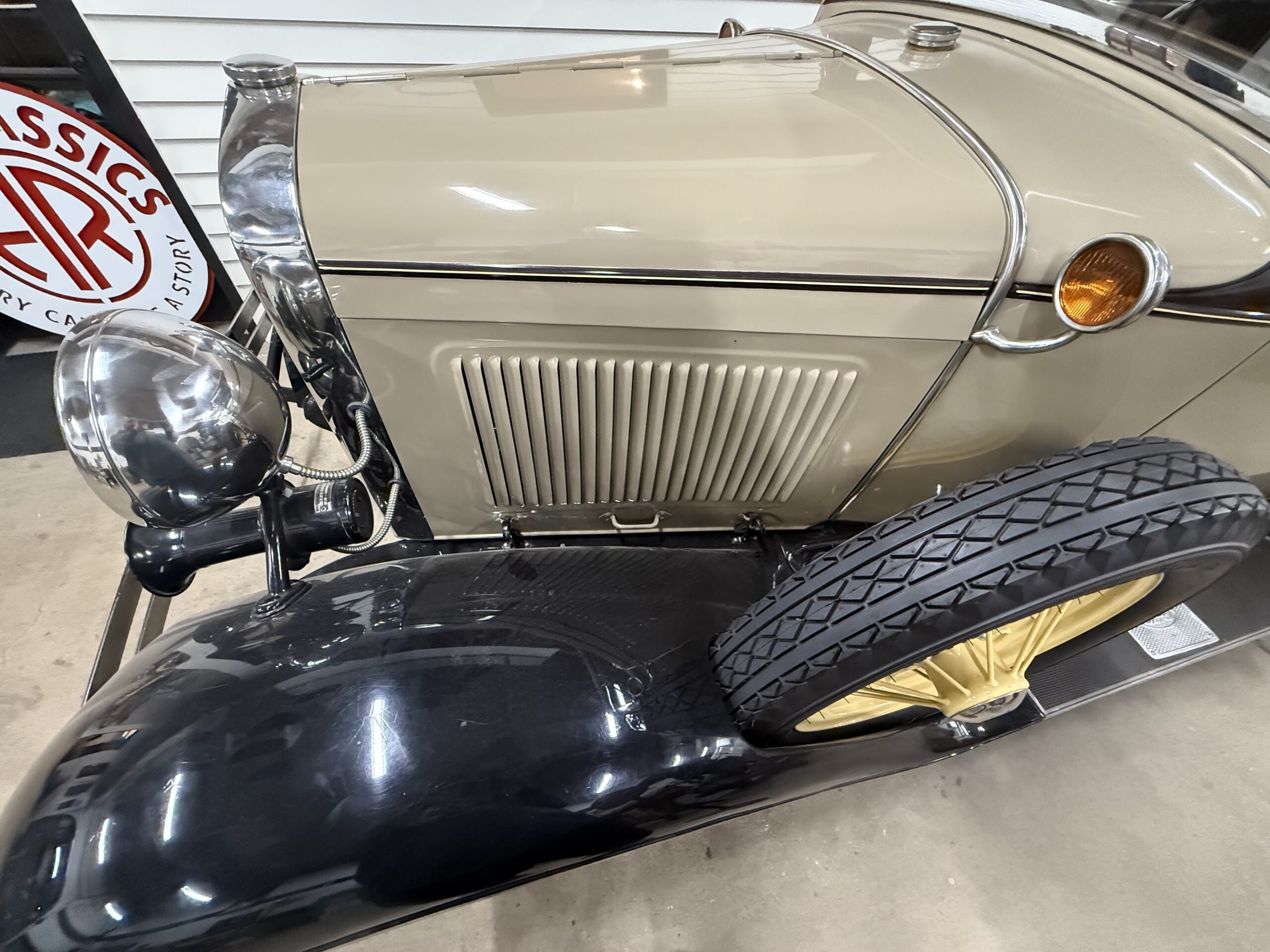 1931 Ford A400 - Image 26